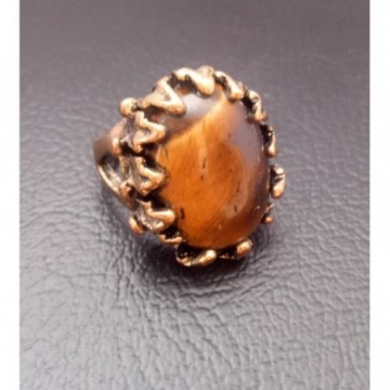 TRADITIONAL OVAL BROWN RING